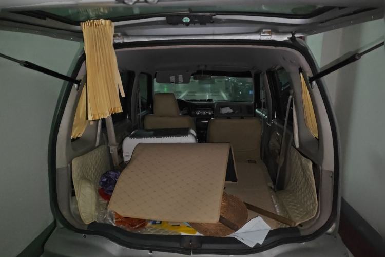 Used Suzuki Wagon R 2010 e 1.4L Manual ES Economy Model Trunk