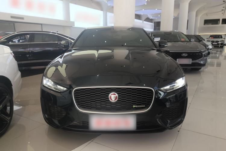 Used Jaguar XEL 2023 2.0T 200 PS R-DYNAMIC Youth Sports Edition
