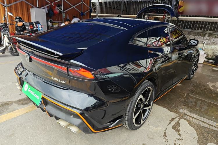 Used CHANGAN UNI-V 2023 1.5T Sport Edition Rear Right 45 Deg