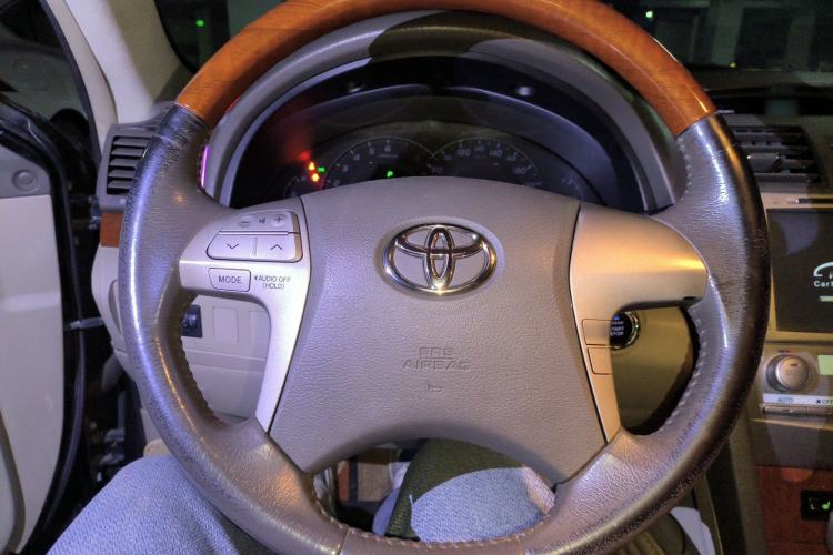 Used Toyota Camry 2013 200G Classic Luxury Edition
