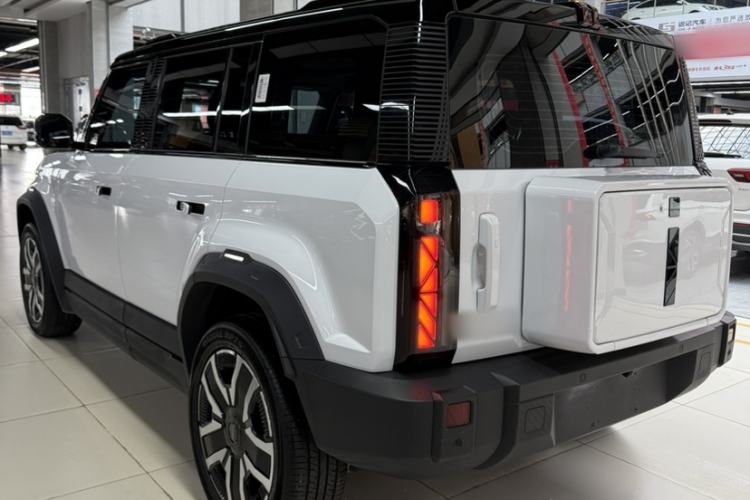 Used iCAR 03 2024 472km Four-Wheel Drive Long-Range Version Exterior 8