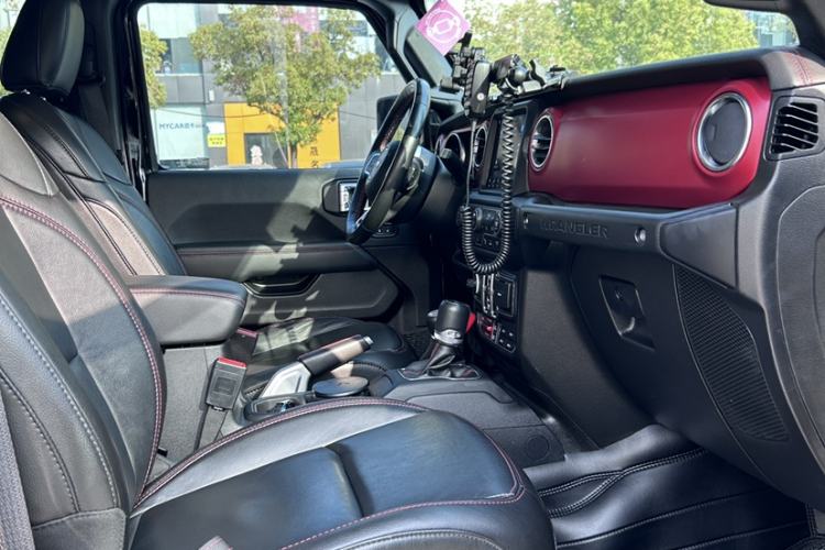 Used Jeep Wrangler 2021 2.0T Robin Hood Four-Door Edition
