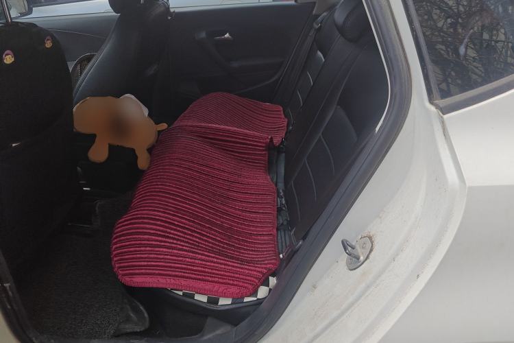 Used Volkswagen Polo 2016 1.4L Manual Fashion Model
