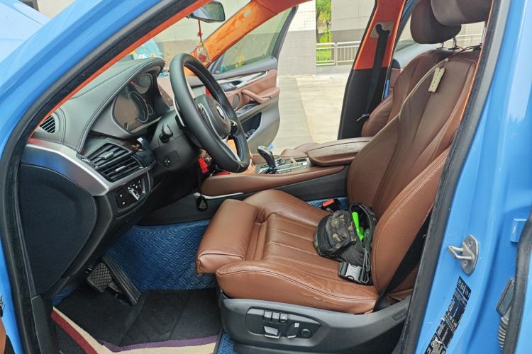 Used BMW X6 2015 xDrive35i Luxury Edition Left Front Seat