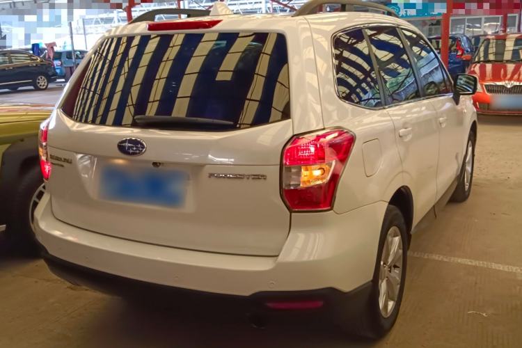 Used Subaru Forester 2014 2.0i Automatic Luxury Edition
