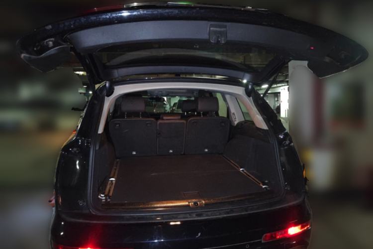 Used Audi Q7 2014 35 TFSI Sport Edition Trunk