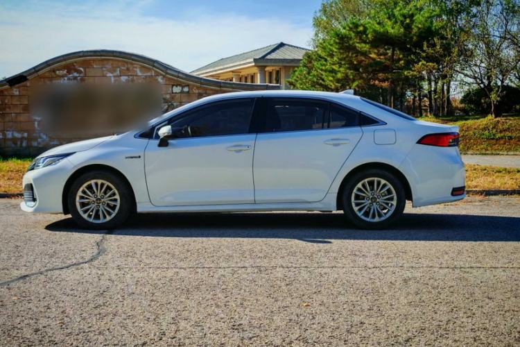 Used Toyota Allion 2023 Dual-Motor 2.0L Elite Edition
