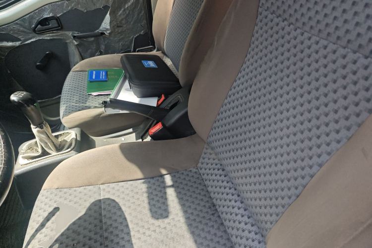 Used Wuling Zhiguang 2013 1.0L Base Version