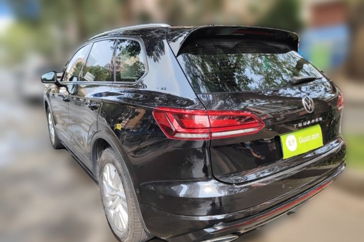 Used Volkswagen Touareg 2021 2.0 TSI Flagship Special Edition Rear Left 45 Deg