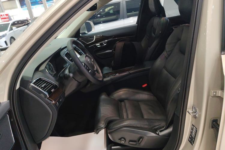 Used Volvo XC90 2015 T6 Luxury Edition 5-seater Left Front Seat