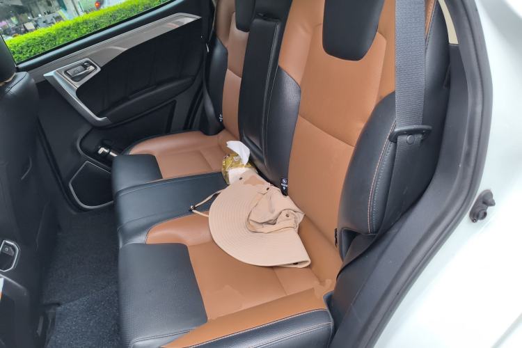 Used Geely Auto Vision X6 2016 1.3T CVT Flagship Model
