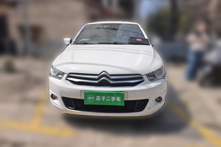 Used Citroen Elysee 2015 Zhishang Edition 1.6L Manual Fashion Model