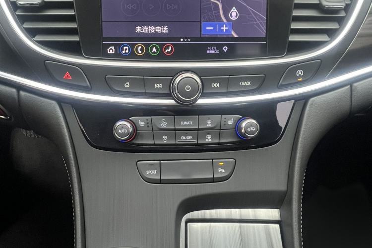 Used Buick LaCrosse 2019 28T Luxury Version Interior 2