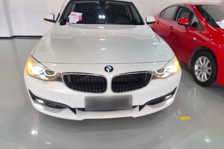 Used BMW 3 Series GT 2018 320i Sport Edition
