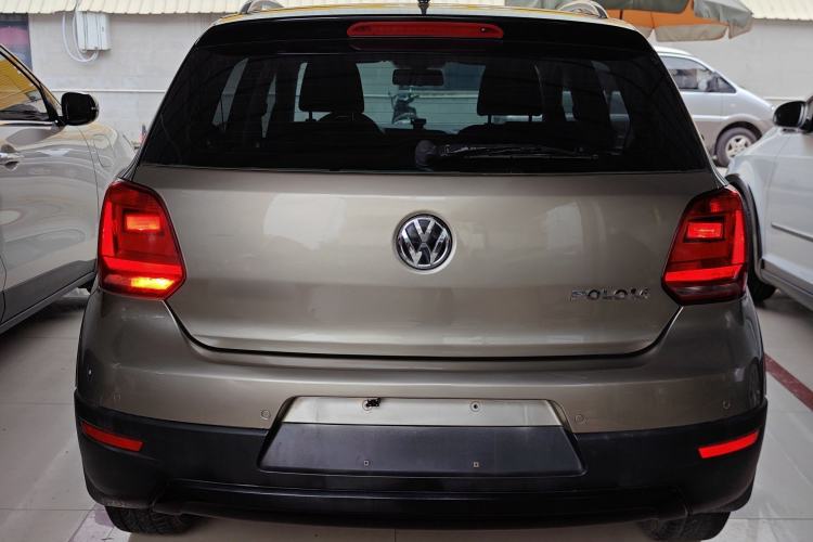 Used Volkswagen Polo 2014 1.6L Cross Polo Automatic