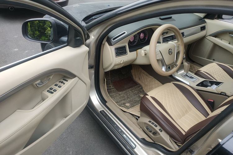 Used Volvo S80L 2011 2.0T ZhiShang Version