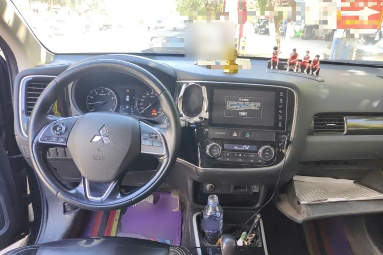 Used Mitsubishi Outlander 2020 2.0L Two-Wheel Drive Enjoyment Version 5 Seats
