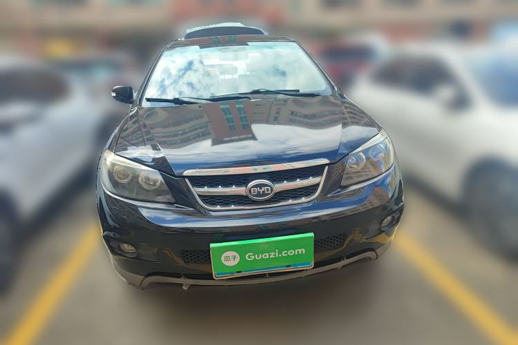 Used BYD S6 2013 Jingyue Edition 2.0L Manual Luxury Model 5 Seats
