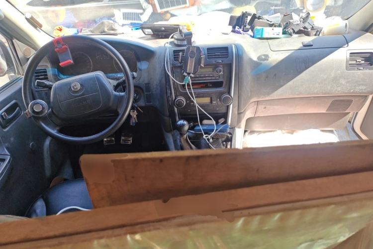 Used Jinbei Express 2017 2.0L Standard Version V19
