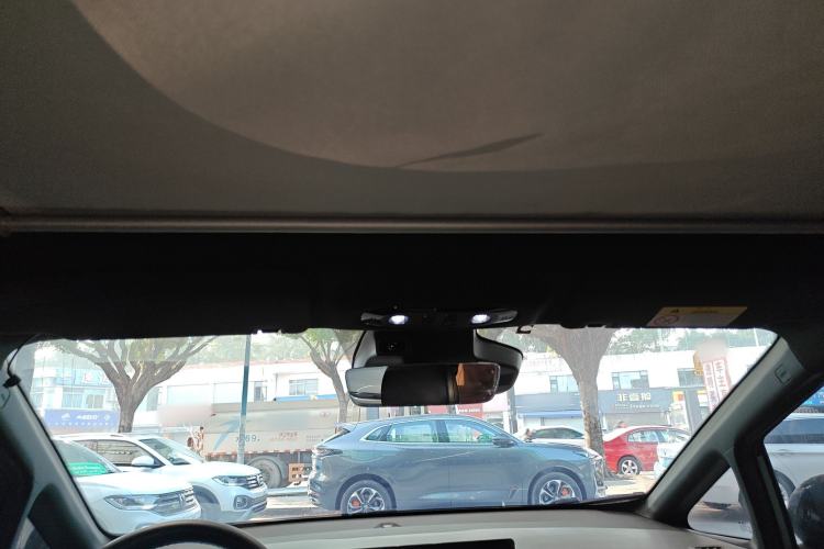 Used AION Y 2022 70 Tech Edition Lithium Iron Phosphate
