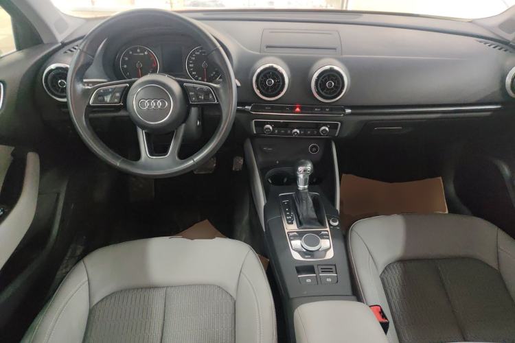 Used Audi A3 2019 Limousine 35 TFSI Fashion Edition China VI Emission Standard
