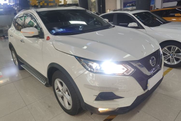 Used Nissan Qashqai 2022 2.0L CVT XV Smart Enjoyment Version Front Right 45 Deg