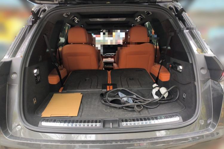 Used Li Auto L8 2023 Max model