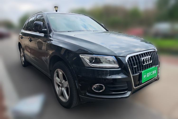 Used Audi Q5 2015 40 TFSI Comfort Model
