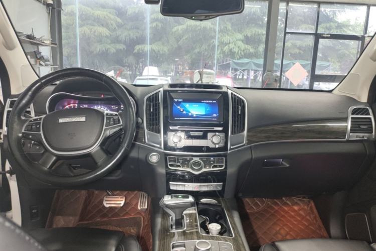 Used Haval H9 2017 2.0T Gasoline 4x4 Luxury 7-Seater
