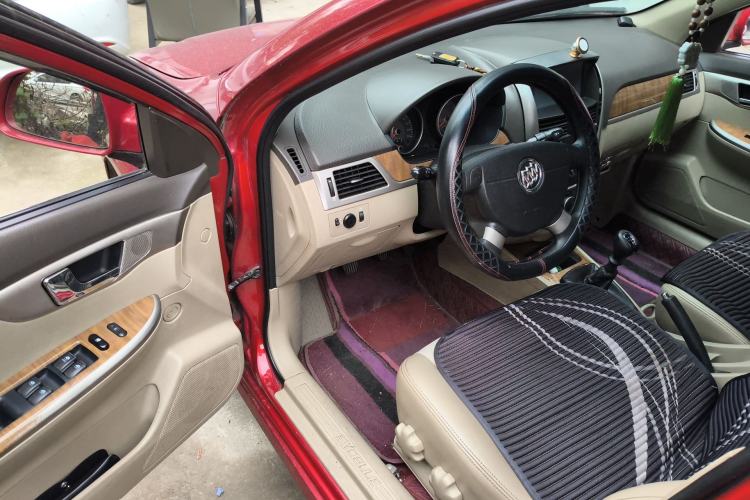 Used Buick Excelle 2015 1.5L Manual Classic Trim