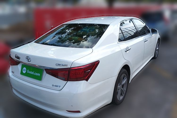 Used Toyota Crown 2015 2.0T Fashion Edition
