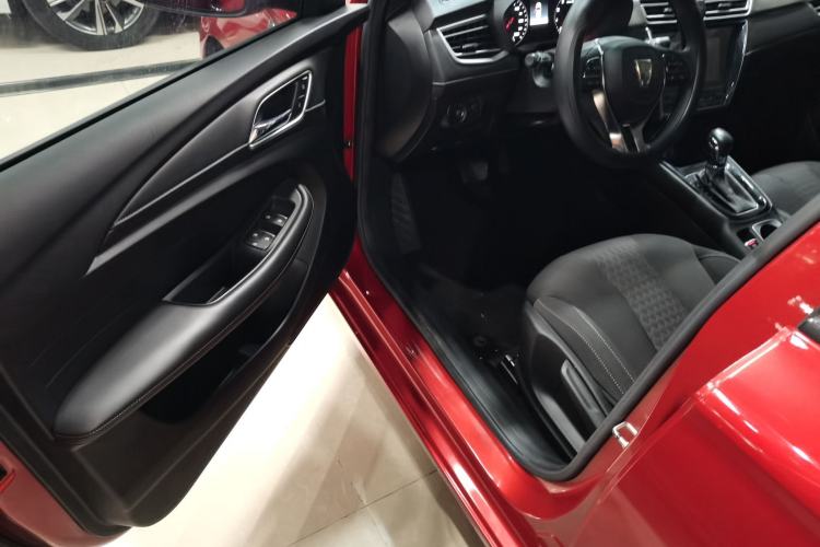 Used Roewe i5 2020 1.5L Automatic 4G Connected Linghao Edition