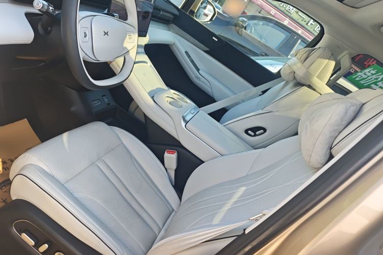 Used XPeng X9 2024 702 Ultra-Long Range Max
