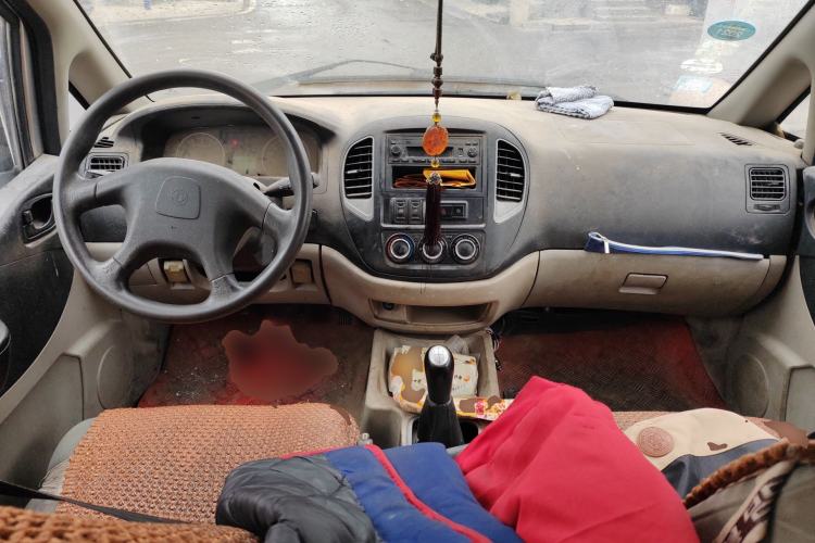 Used FORTHING Lingzhi 2016 V3 1.5L 7-seat Standard Model China IV Standard