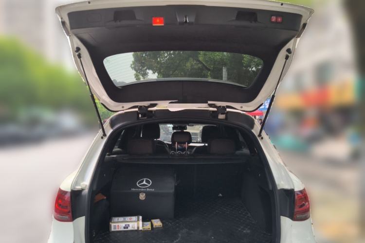 Used Mercedes-Benz GLC 2020 Facelift GLC 300 L 4MATIC Dynamic Edition
