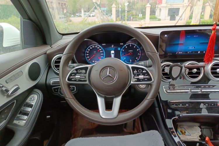 Used Mercedes-Benz GLC 2021 GLC 260 L 4MATIC Dynamic Edition Steering Wheel