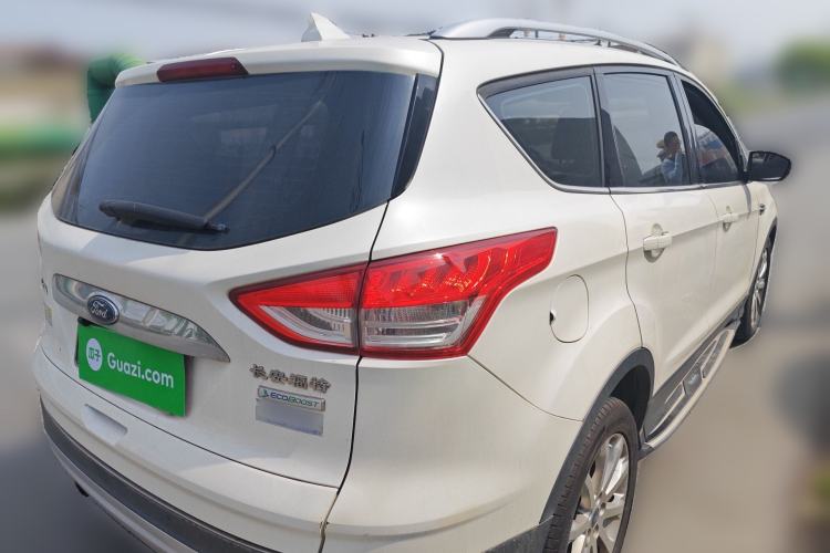 Used Ford Kuga 2015 1.5L GTDi Two-Wheel Drive Fashion Edition Rear Right 45 Deg