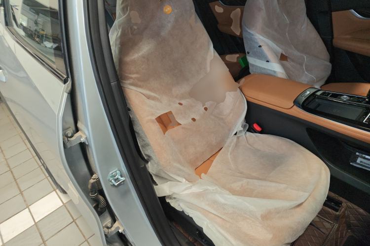 Used Geely Auto FX11 2025 4th Generation 1.5TD DCT - Shanhe Right Front Seat