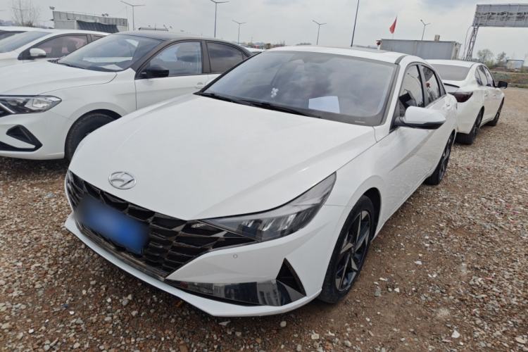 Used Hyundai Elantra 2022 1.5L CVT LUX Prestige Edition