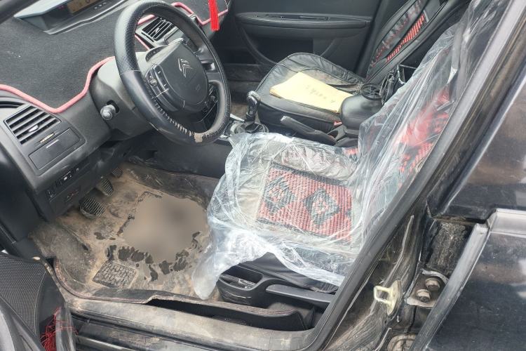 Used Citroen C-Quatre 2013 1.6L Manual Prestige CNG Model Left Front Seat