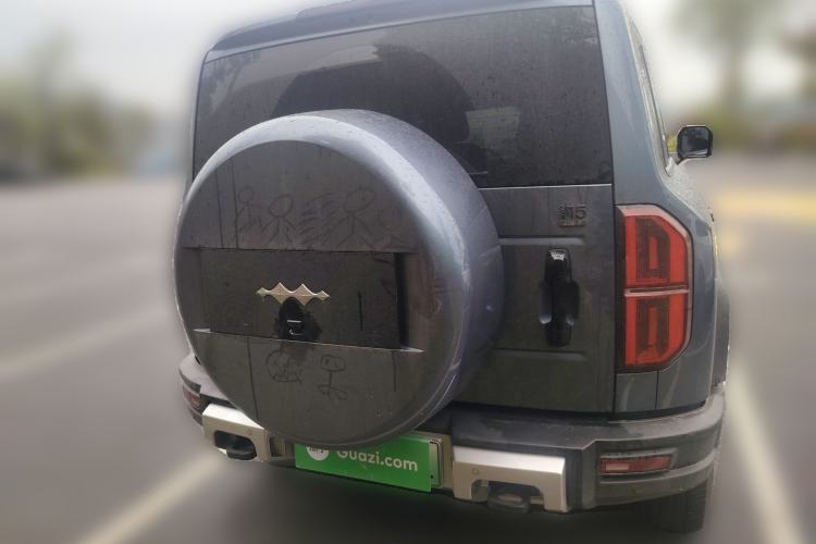 Used Formula Leopard 5 2023 Cloud Ride Flagship Edition
