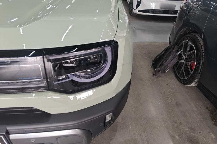 Used BAIC Off-Road BJ30 2024 1.5T Magic Electric Drive Advanced Version Left Front Headlight