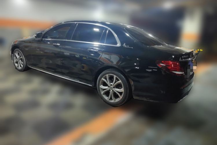 Used Mercedes-Benz E-Class 2016 E 200 L Rear Left 45 Deg