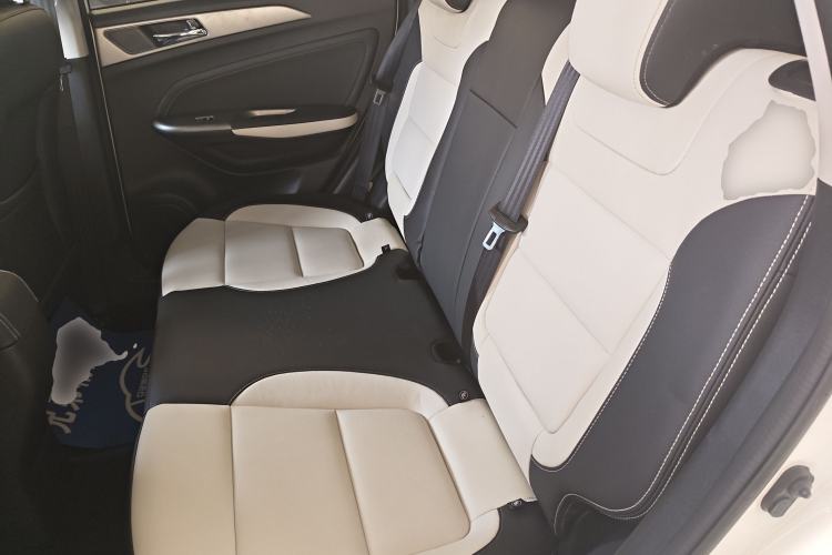 Used CHANGAN CS35 2017 1.6L Manual Luxury Model
