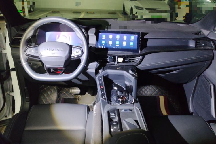 Used Lynk & Co 06 2020 1.5T JinPro model