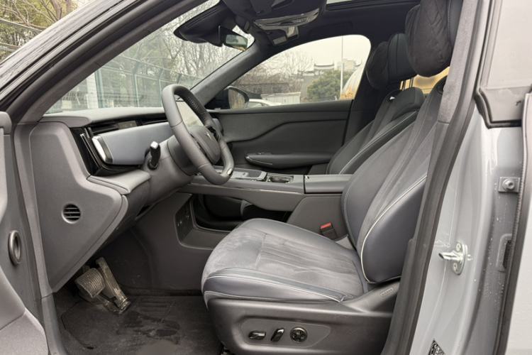 Used VOYAH COURAGE 2024 Long-Range Supercharge Edition Left Front Seat