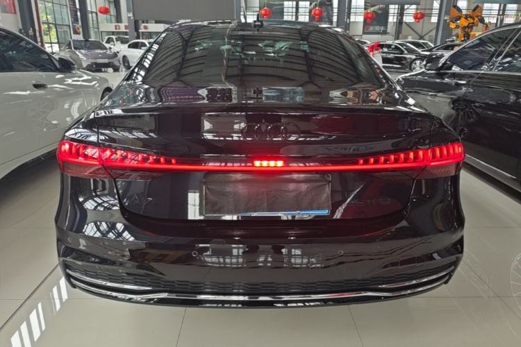 Used Audi A7L 2022 45 TFSI S-line Dream-Building Edition
