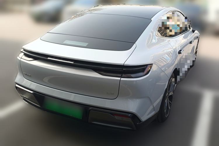 Used Geely Galaxy E8 2025 700 km Long-Range Intelligent Driving Version Rear Right 45 Deg