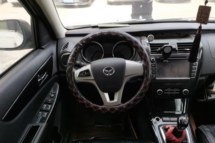 Used HYOSOW S3 2015 1.5L Luxury Model China V Standard
