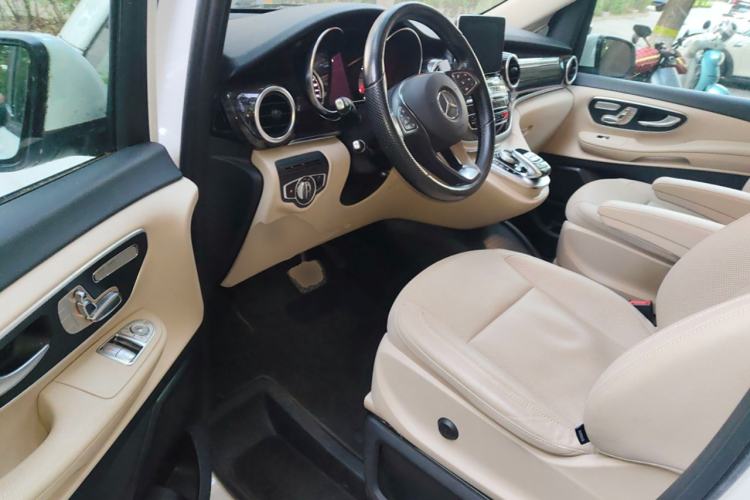 Used Mercedes-Benz V-Class 2018 V 260 Avantgarde Edition China V Driver Seat